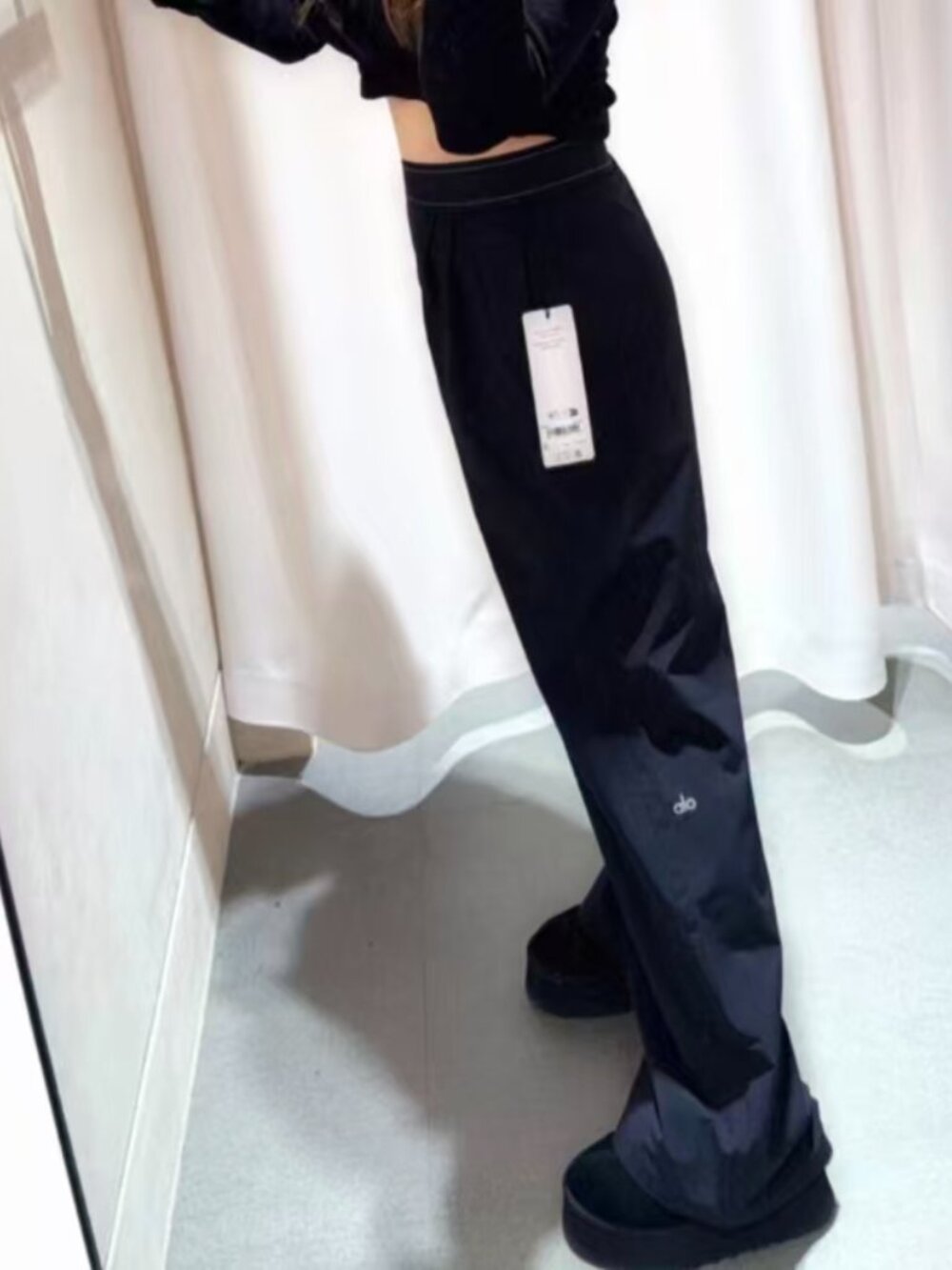 Black💥NWT ALO Yoga Suit Up Wide Trouser(Regular 30” Inseam)💂♀️Versatile - Picture 8 of 8